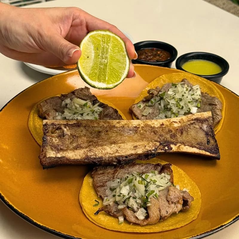 Tacos de Ribeye con Tuétano