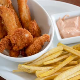 Dedos de pescado y camarones
